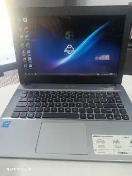 Laptop asus x441N