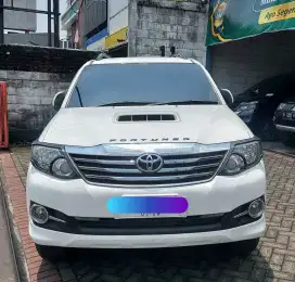 TOYOTA FORTUNER G 2.5 vnt diesel matic 2015,