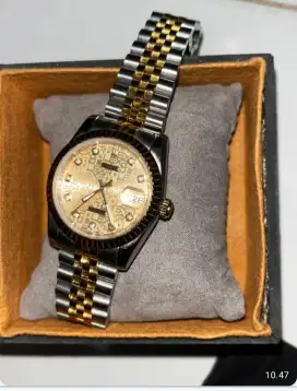 Jam tangan wanita