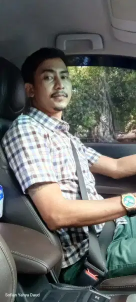 Driver Berpengalaman, Luxury and Premium