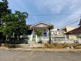 Rumah Posisi Hook di Perumahan Pusat Kota Cianjur dekat RSUD