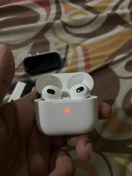Airpod gen 3 like new