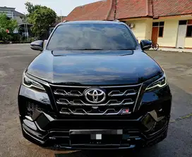 VRZ 2.8 GR DISEL MATIC 2022