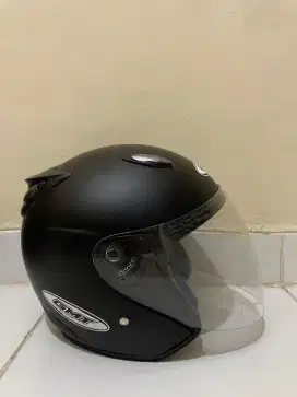 Helm Motor Merk GMT