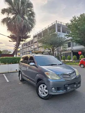 Toyota Avanza 2010 Bensin