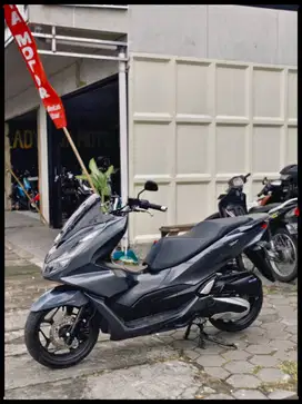 Honda PCX 160 Tahun 2022
