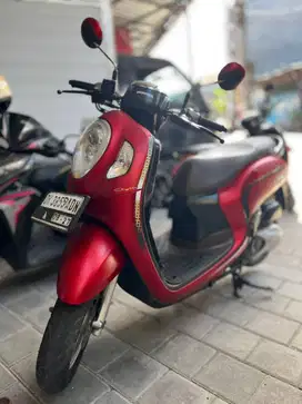 DIJUAL CEPAT! HONDA NEW SCOOPY STYLISH 2022 – SIAP PAKAI, SIAP GAYA!