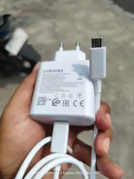 Charger Original Samsung 45W ( SUPER FAST CHARGING )