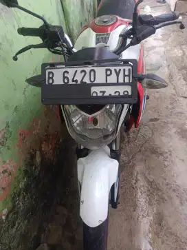 Dijual yamaha Vixion 2014 B DKI Jakarta selatan pajak idup
