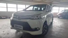 Toyota Avanza  1.5 Veloz Bensin-AT 2017 Putih