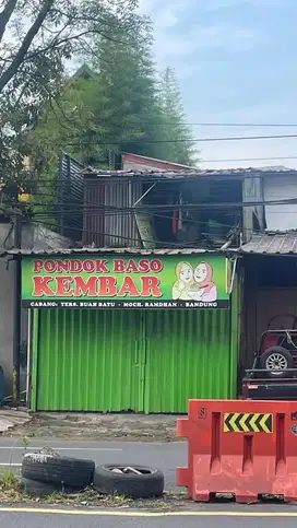 Disewakan Ruko (tempat usaha)