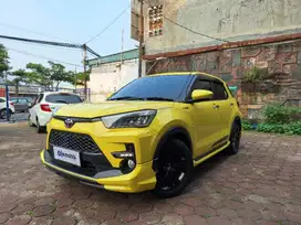 Toyota Raize  1.0 GR Sport TSS One Tone Bensin-AT 2021