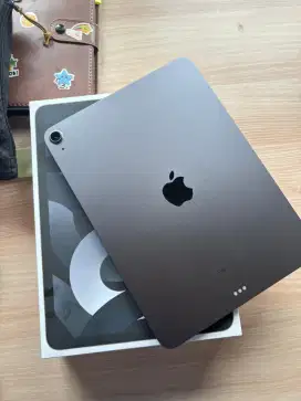 iPad Air 5 M1 64GB Garansi masih aktif sampai Februari 2026 No minus