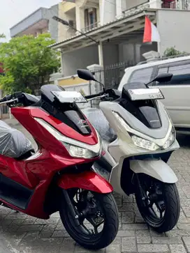 KM 25 KILOPCX 160 CBS 2025 WHITE/RED LIKE NEW BLN 4&6