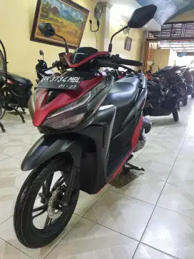 New Vario 150 CBS ISS Cantik Sekali 2023-Odomtr 10.000 KM-plaza motor