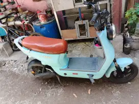 Sepeda listrik u winfly d8 sesuai foto