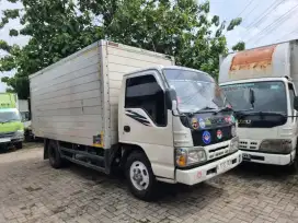 Isuzu 6 roda ps 100 th 2013