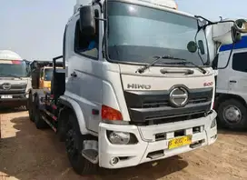 DIJUAL HINO FM 320 P KONDISI SUPER OKE 2012