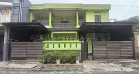 Rumah Kos Kutisari Pemukiman Padat Penduduk Lokasi Strategis