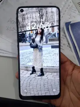 Saya mau jual hp Oppo Reno 8 t