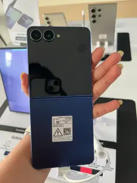 SAMSUNG Z FOLD 7