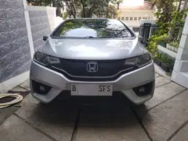 Dijual Honda Jazz 2015 S Automatic