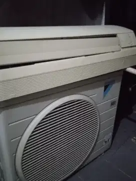 Jual AC daikin 1 pk