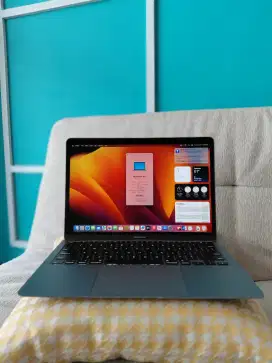 MACBOOK AIR RETINA 13INCH 2020 CORE I3 RAM 8GB SSD 128GB !!
