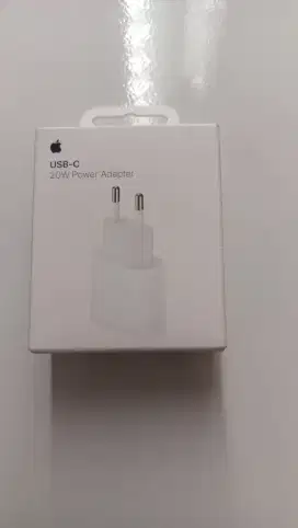 Iphone power adapter 20 W