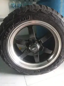 Dijual ban beserta velg hsr ring 20