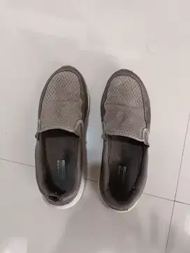 Sketcher Taupe Size 43