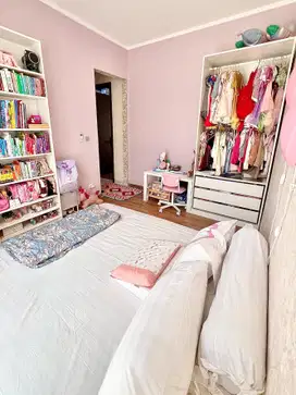 Dijual Rumah Cantik Fully Furnish Siap Huni di Suvarna Sutera
