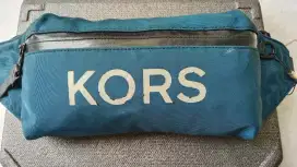 Michael Kors Logo Tech Nylon Belt Bag.