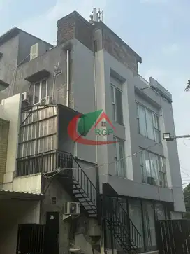 Dijual Ruko 4 Lantai Lokasi Strategis di Kawasan Cibubur