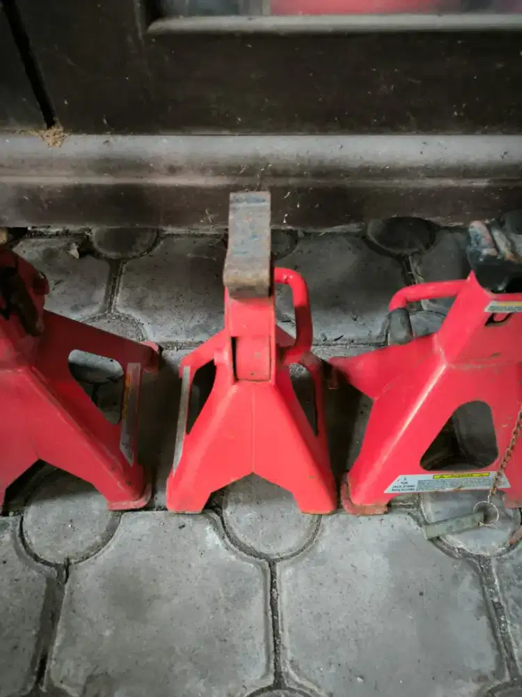 Jack stand terbaik merk Nagasaki Kapasitas 3ton Ada 6bj