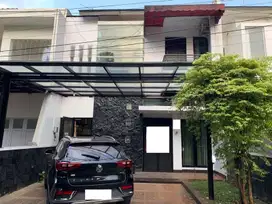 Jual Rumah di Jalan Mini III dekat Stasiun TMII Siap Nego Bisa KPR J-1