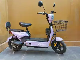 Sepeda listrik Genio Attura