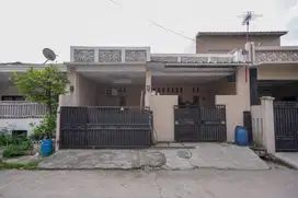 Rumah Minimalis SHM 10 Menit ke RS Annisa Cikarang Hadap Timur J-18397
