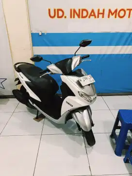 Putih glossy YAMAHA FREEGO NON S 125 2019