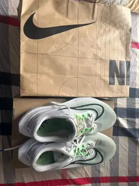 sepatu zoom fly 5 white 45 46 oke