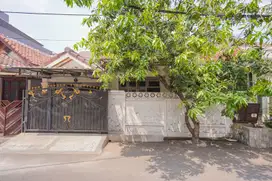 Rumah Siap Huni 6 Menit ke Grand Galaxy Park 2 Lt Bebas Banjir J-24399