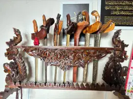Keris sepuh borongan