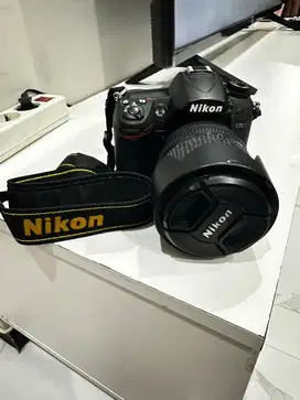 Kamera Nikon DSLR D7000 Full Set