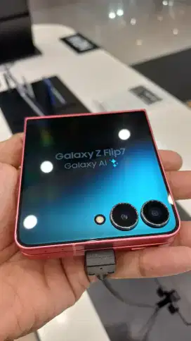 SAMSUNG GALAXY Z FLIP7 256 GB FREE BUDS FE