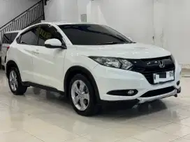 Honda HR-V S 2017 Matic Putih Terawat