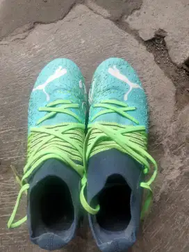 sepatu bola puma future z 3.2