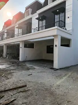 Rumah Baru Desain Classic Modern Di Pancoran Jakarta Selatan