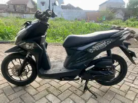 DI JUAL MOTOR BEKAS BERKUALITAS BEAT STREET 2022 SURAT² LENGKAP
