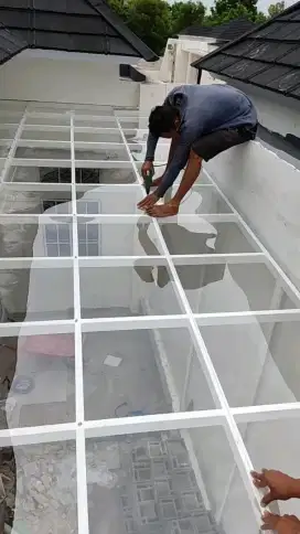 KANOPI ATAP TRANSPARAN