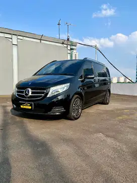 rare Mercedes Benz V250d 2.2 Turbo 4matic AWD tangan pertama odo 39rb